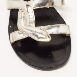 Pre Owned Dior Silver Patent Leather Snake Strap Slide Flats Size 40