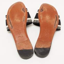 مملوكة مسبقًا Dior Black/White Canvas Dway Flat Slides Size 37.5