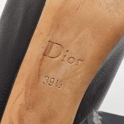 Pre Owned Dior Black Leather Metal Plate Block Heel Pumps Size 39.5