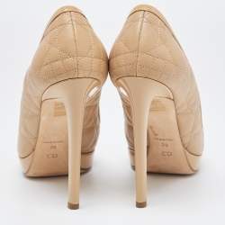 Pre Owned Dior Beige Quilted Leather and Patent Pumps Size 39