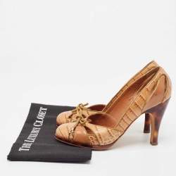 مملوكة مسبقًا Dior Beige Croc Embossed Round Toe Pumps Size 37.5