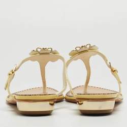 Pre Owned Dior White Patent Leather Buckle Detail Thong Flat Sandals Size 39
