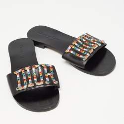 مملوكة مسبقًا Dior Black Leather Diorevolution Flat Slides Size 39  