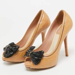 Dior Light Beige/Black Cannage Patent Leather Bow Peep Toe Pumps Size 36