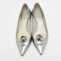 Dior Grey Leather Rose Applique Pumps Size 37