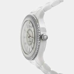 Pre Owned Christian Dior VIII Montaigne CD1245E9C001 Quartz White Diamond Mother of Pearl Ceramic Women's Wristwatch 39 mm