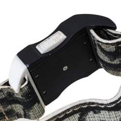 مملوكة مسبقًا ساعة يد نسائية ديور D100-321  ألومنيوم وكانفاس بيضاء 30 مم