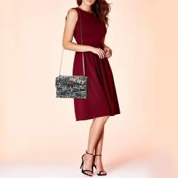 Pre Owned Dkny Black Graffiti Print Leather Elissa Chain Shoulder Bag