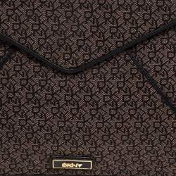 Pre Owned Dkny Brown/Black Canvas and Leather Wristlet Clutch