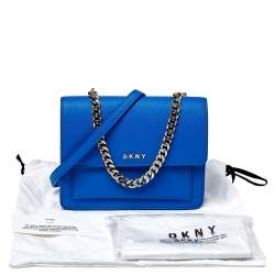 Pre Owned حقيبة كروس دى كى أن واى قلاب بارك براينت مينى جلد زرقاء