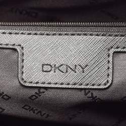 Pre Owned DKNY Blue Leather Bryant Park Chain Tote