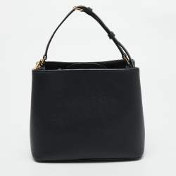 Pre Owned DKNY Black Leather Bryant Park Bucket Bag