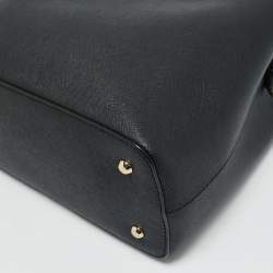 Pre Owned DKNY Black Leather Bryant Park Bucket Bag