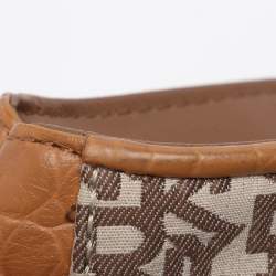 Pre Owned DKNY Beige/Tan Canvas and Croc Embossed Leather Top Handle Bag