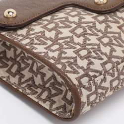 Pre Owned DKNY Brown/Beige Signature Canvas And Leather Chain Shoulder Bag