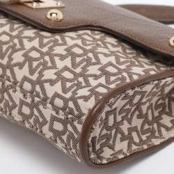 Pre Owned DKNY Brown/Beige Signature Canvas And Leather Chain Shoulder Bag
