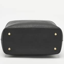 Pre Owned DKNY Black Leather Bryant Park Bucket Bag