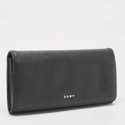 Pre Owned DKNY Black Leather Continental Flap Wallet