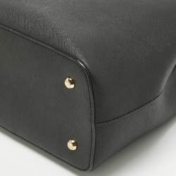 Pre Owned DKNY Black Leather Bryant Park Bucket Bag