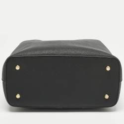 Pre Owned DKNY Black Leather Bryant Park Bucket Bag