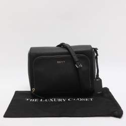 Pre Owned DKNY Black Leather Bryant Park Pocket Crossbody Bag