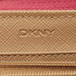 مملوكة مسبقًا DKNY Pink Leather Logo Zip Continental Wallet