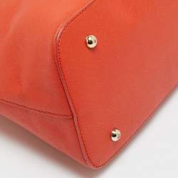 مملوكة مسبقًا حقيبة DKNY ساتشيل جلد برتقالي دوم