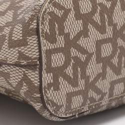مملوكة مسبقًا DKNY Brown/Beige Signature Coated Canvas Dome Crossbody Bag