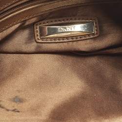 مملوكة مسبقًا DKNY Beige/Brown Signature Canvas and Leather Chain Shoulder Bag