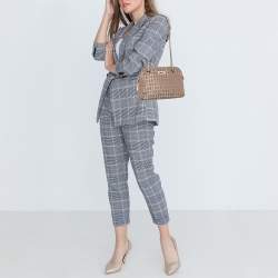 Pre Owned حقيبة كتف دي كي إن واي كانفاس بشعار بيج