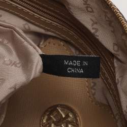 مملوكة مسبقًا حقيبة دي كي إن واي ساتشيل قماش وتفاصيل جلد بيج