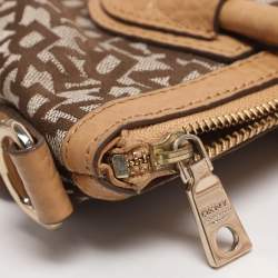 مملوكة مسبقًا حقيبة دي كي إن واي ساتشيل قماش وتفاصيل جلد بيج