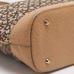 مملوكة مسبقًا حقيبة دي كي إن واي ساتشيل قماش وتفاصيل جلد بيج