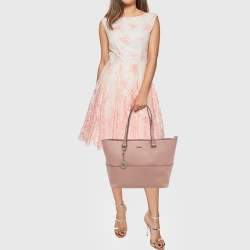 مملوكة مسبقًا حقيبة يد دي كي أن واي شوبر برينت بارك جلد سافيانو وردية