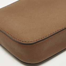 Pre Owned حقيبة كروس دي كي إن واي جلد بني بسحاب