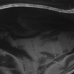 Pre Owned حقيبة دي كي إن واي بايج سوداء جلدية 