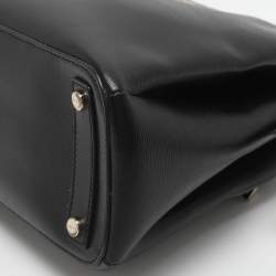 Pre Owned حقيبة دي كي إن واي بايج سوداء جلدية 