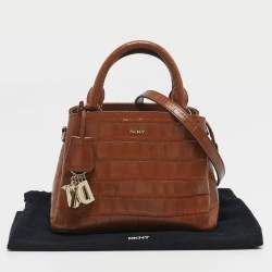 مملوكة مسبقًا Dkny Paige Brown Croc Embossed Leather Tote