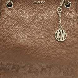 مملوكة مسبقًا Dkny Brown Leather Chain Shoulder Bag