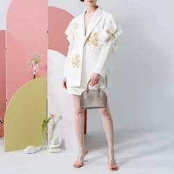 مملوكة مسبقًا DKNY Taupe Brown Leather Top Zip Dome Satchel