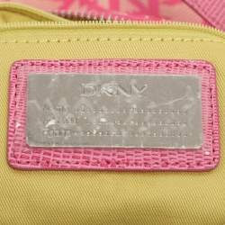 Pre Owned حقيبة كتف دي كيه إن واي جلد ونقشة سحلية وقماش بالشعار زهري