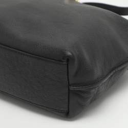 Pre Owned حقيبة كروس دي كيه إن واي جلد أسود