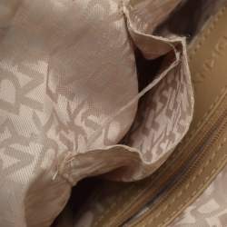 Pre Owned Dkny Heritage Lock Light Beige Signature Canvas and Leather Tote
