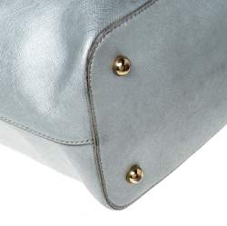 Pre Owned DKNY Silver Leather Zip Tote