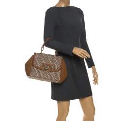 Pre Owned حقيبة DKNY  كانفاس بيج/بني فاتح وجلد بيد علوية