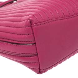 مملوكة مسبقًا DKNY Fuchsia Leather Satchel