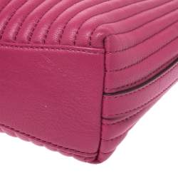 مملوكة مسبقًا DKNY Fuchsia Leather Satchel