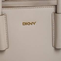 Pre Owned حقيبة يد دي كي أن واي بوك جلد بيج فاتحة