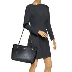 Pre Owned Dkny Black Leather Chain Handle Tote