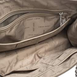 Pre Owned DKNY Beige Leather Bryant Zip Tote